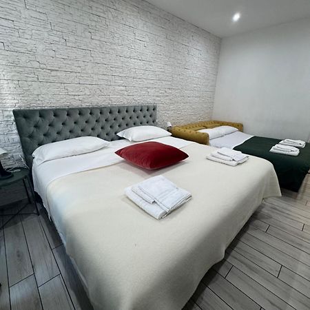San Pietro Dreaming Rooms โรม ภายนอก รูปภาพ