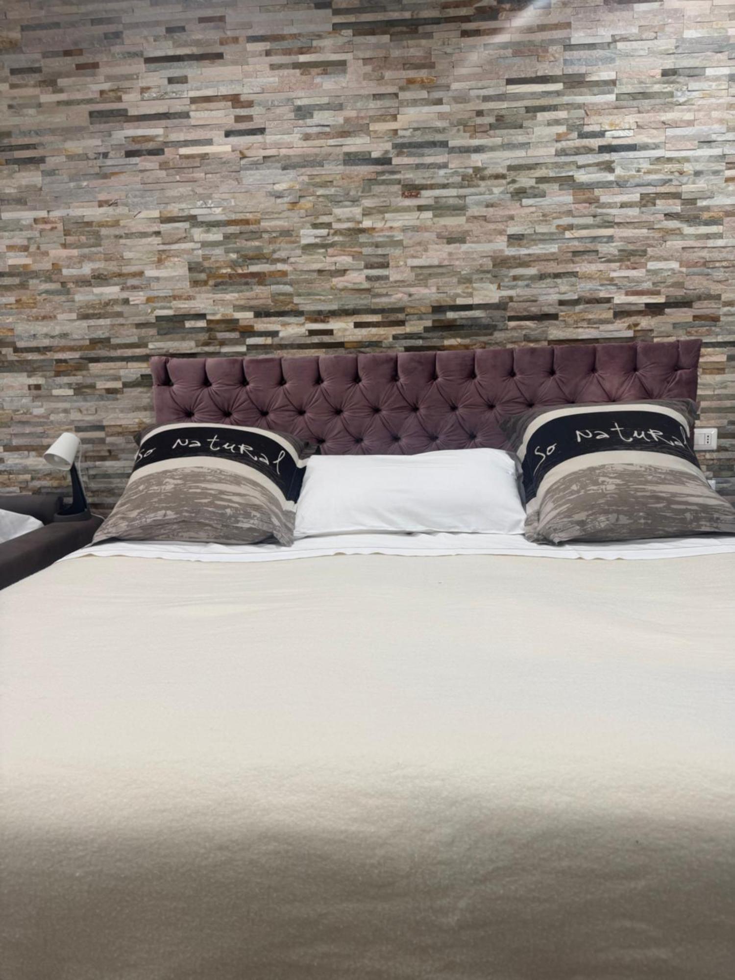 San Pietro Dreaming Rooms โรม ภายนอก รูปภาพ